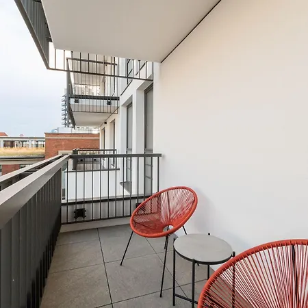 Grand - Doki Living & Foodhall Apartment