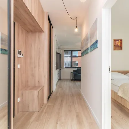 Grand - Doki Living & Foodhall Apartment *