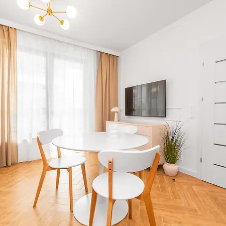 Grand - Doki Living & Foodhall Gdansk