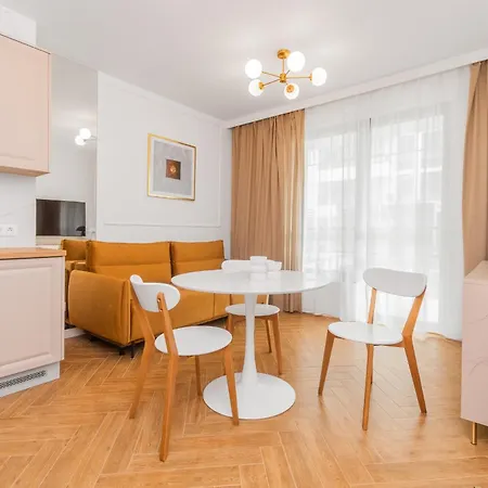 Grand - Doki Living & Foodhall * Gdaňsk